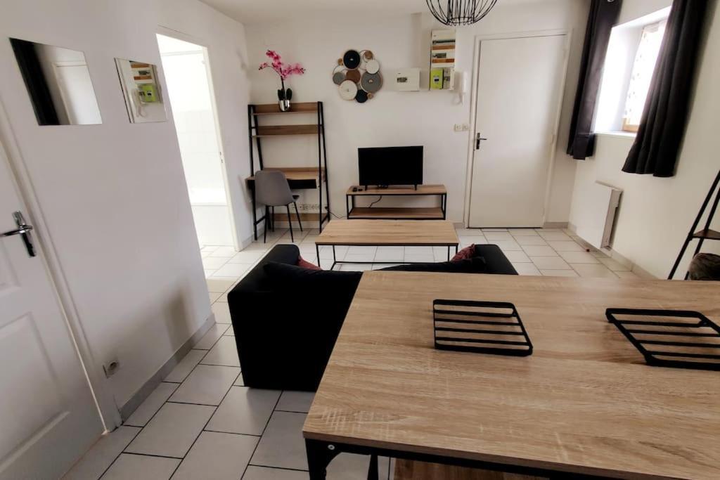 Appartement Style Industriel Au Centre De Douai Dış mekan fotoğraf