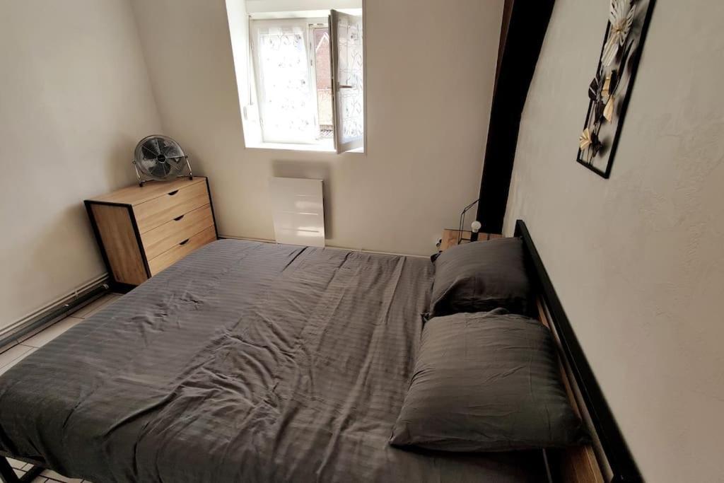 Appartement Style Industriel Au Centre De Douai Dış mekan fotoğraf