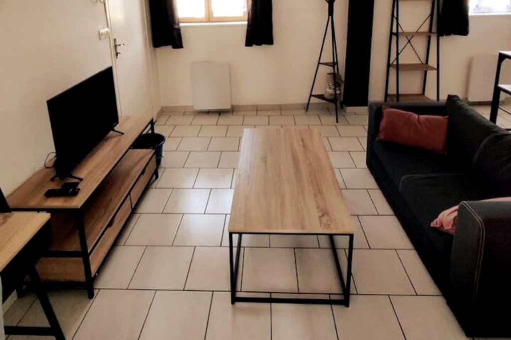 Appartement Style Industriel Au Centre De Douai Dış mekan fotoğraf